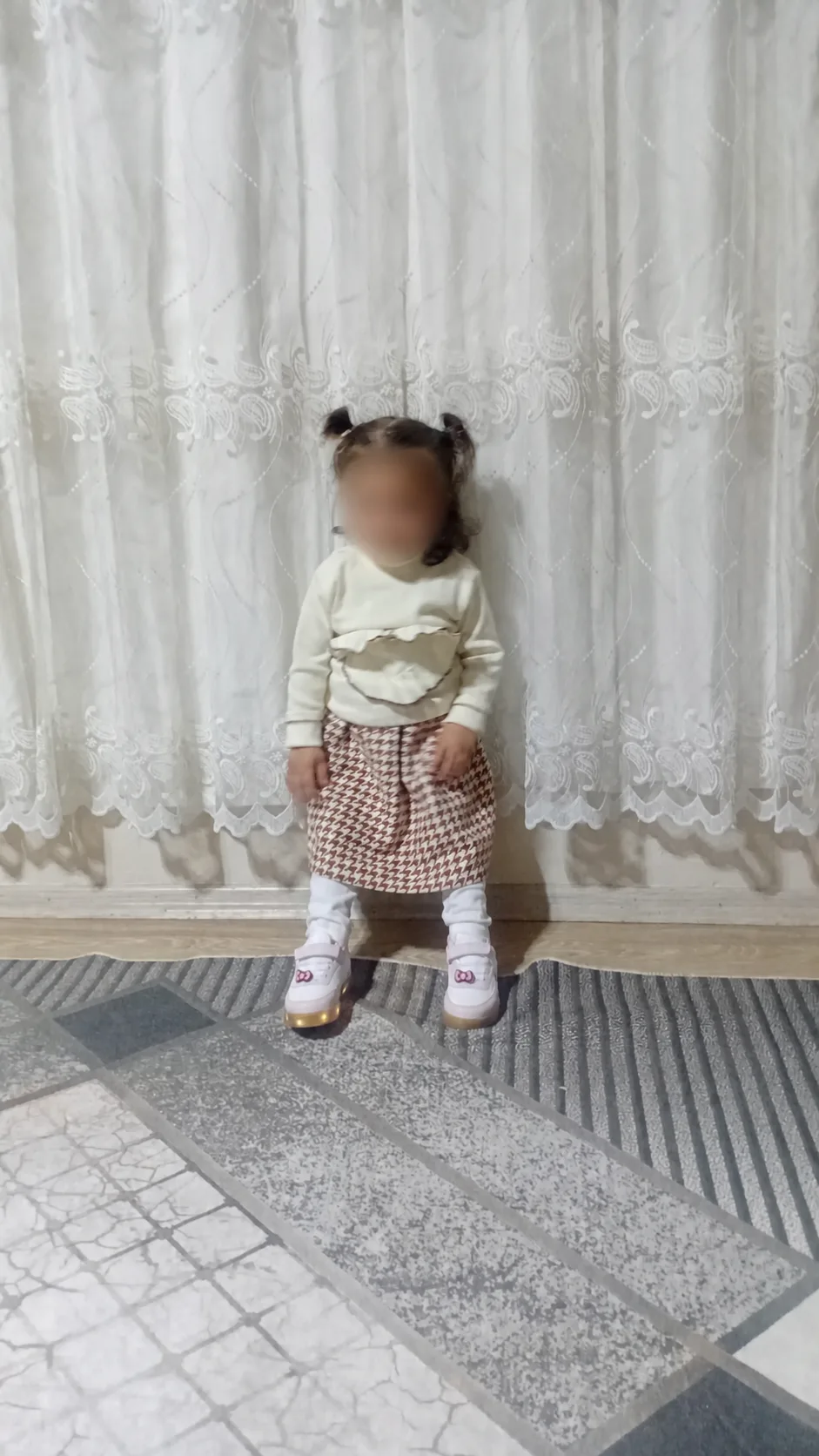 Çocuklara bayramlık hediyelerinin ulaştırılması