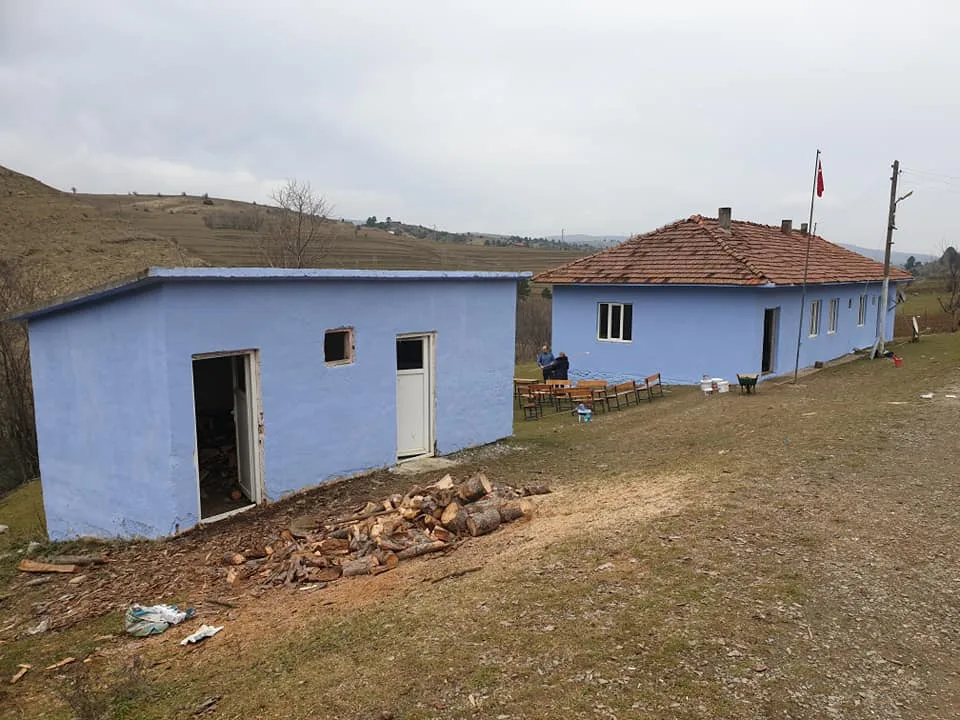 Alaçam Pelitbükü Karaca Köy Okulu Tadilat Çalışmaları