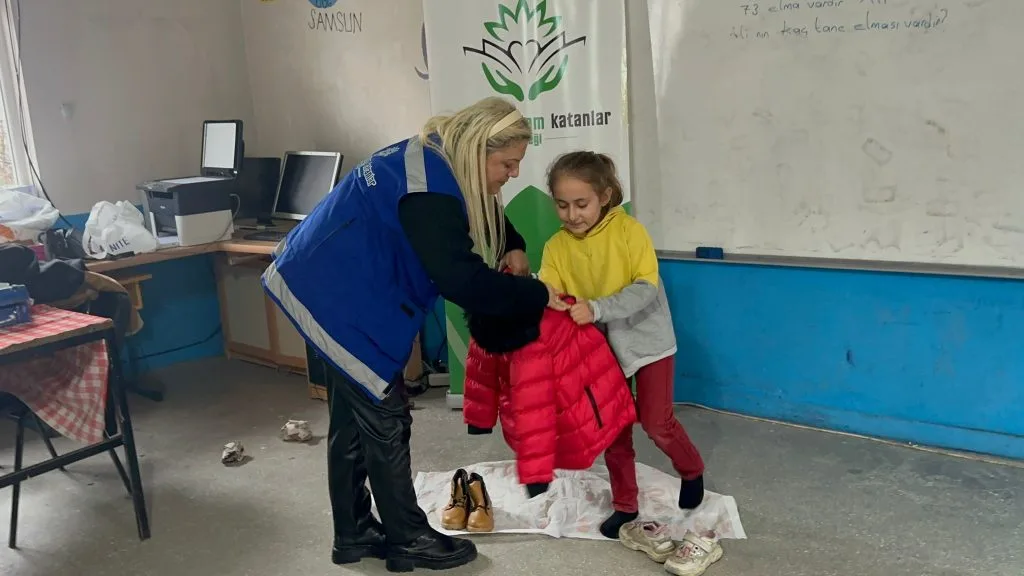 Vezirköprü Kaplançık İlkokuluna Hediyeler