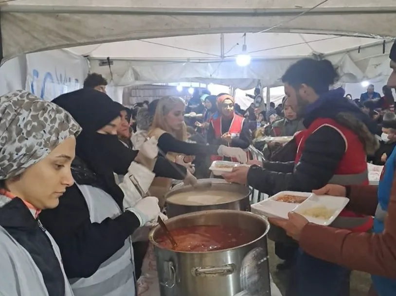 İftar Çadırımız Devam Ediyor