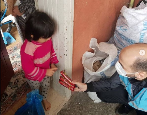Dağıtımlara Devam Ediyoruz